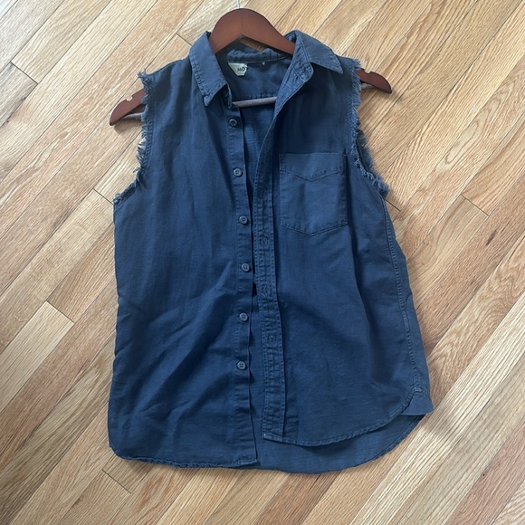 Mother the sleeveless foxy button down - Picture 5 of 8